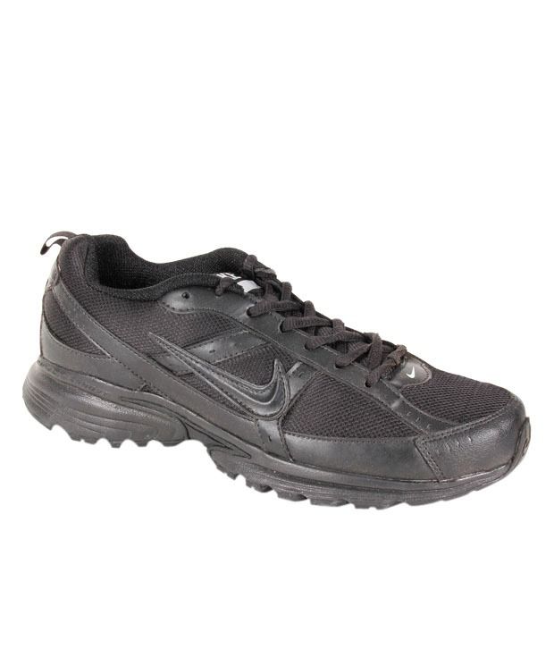 nike black running shoes price