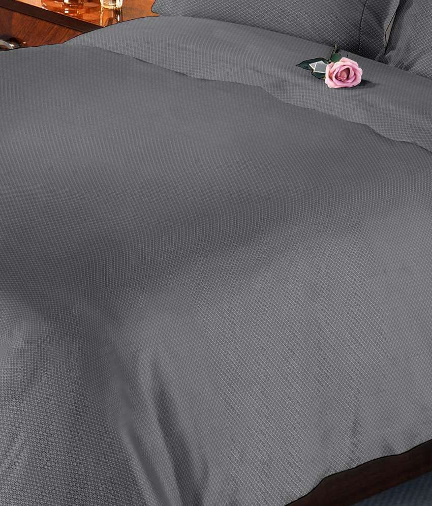 Uber Urban Classy Grey Loop Double Bedsheet With 2 Pillow Covers300