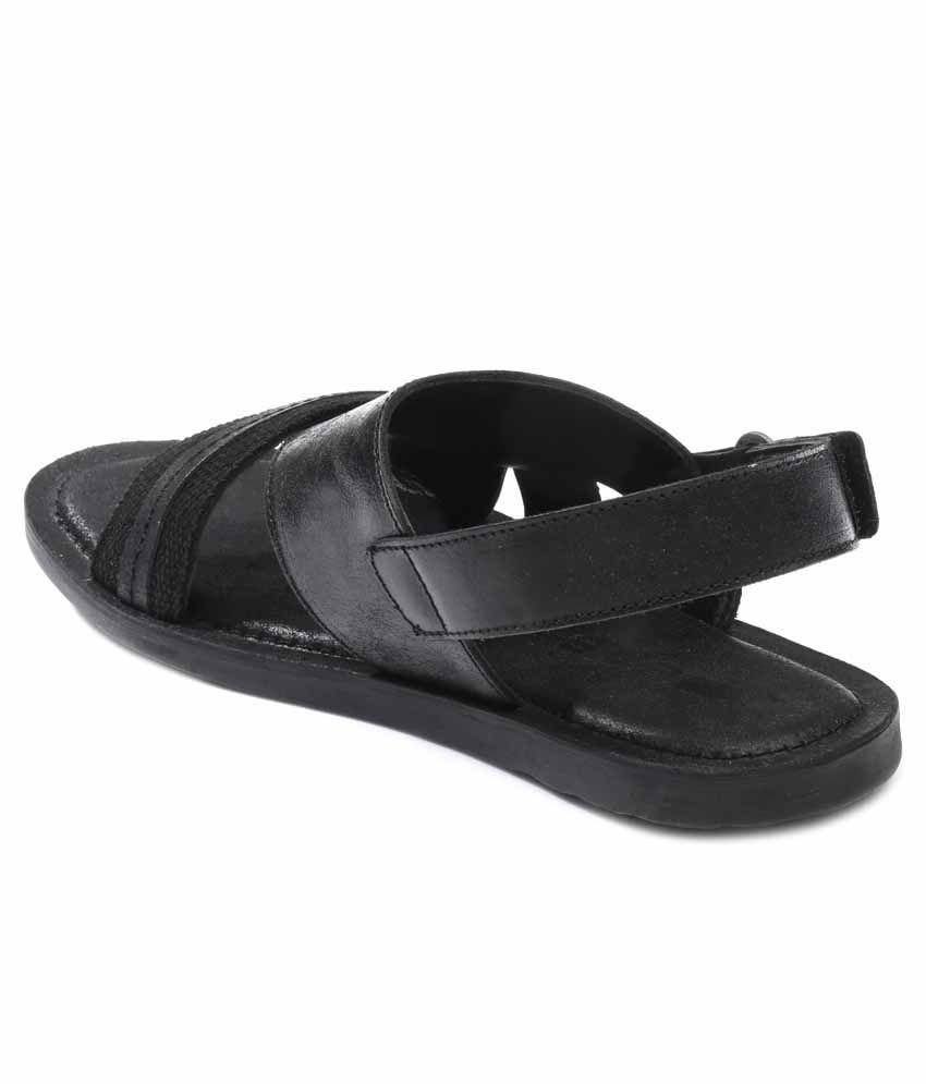 Gas Black Sandals(Tribe-001) Price in India- Buy Gas Black Sandals ...