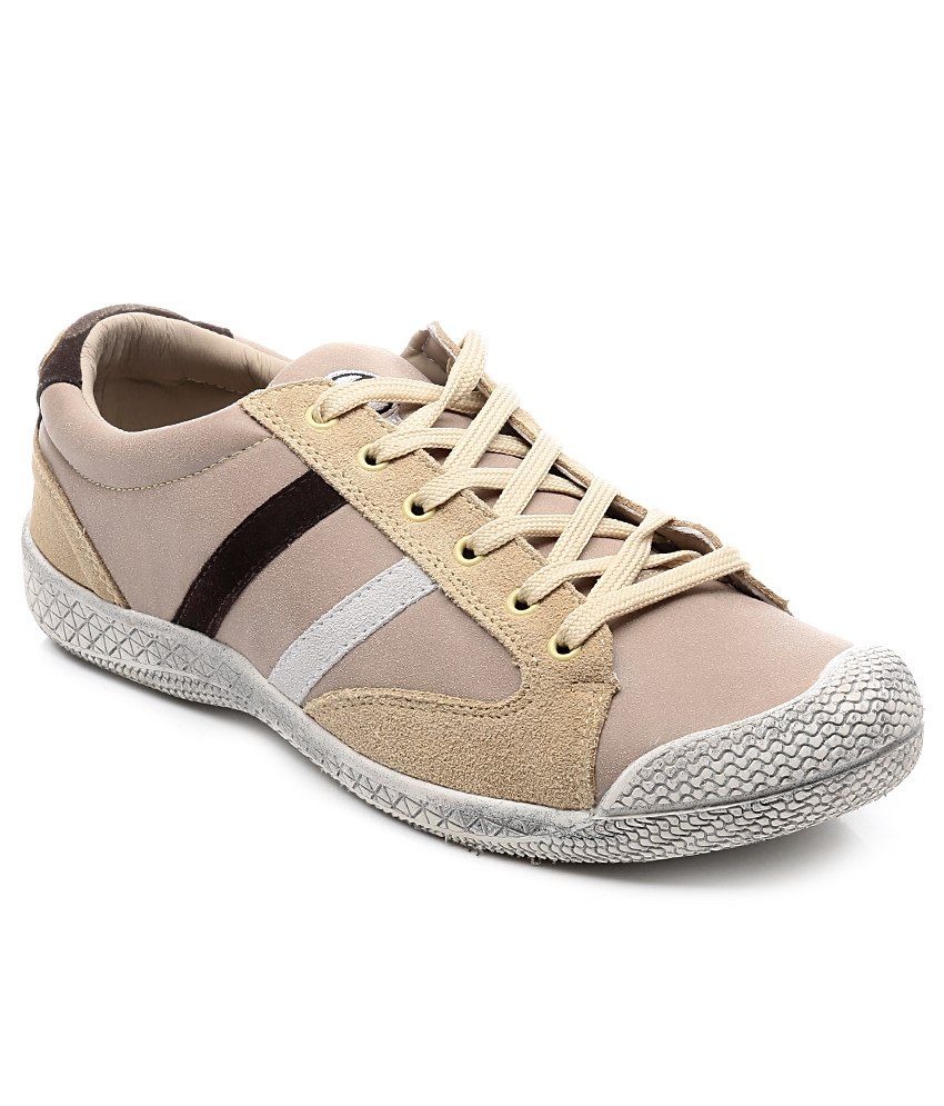 ID Beige Casual Shoes with Free ID Men�s Socks Buy ID