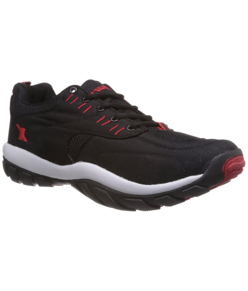 sparx black running shoes