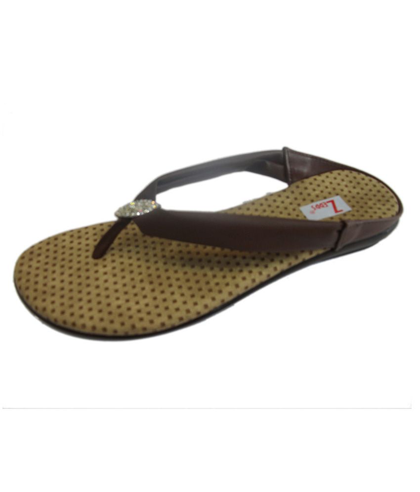 Zedds Brown Flat Open Toe Without Back Strap Sandals Price in India- Buy Zedds Brown Flat Open 