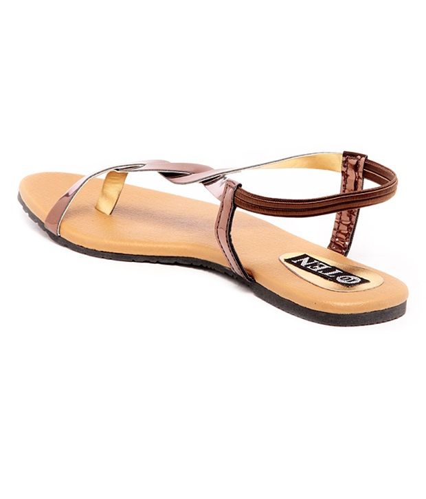 ten little everyday sandals