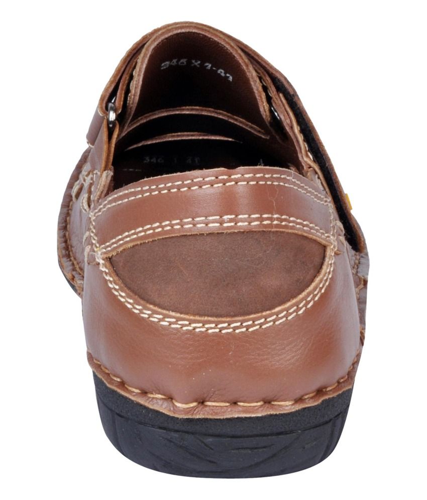 tan velcro sandals
