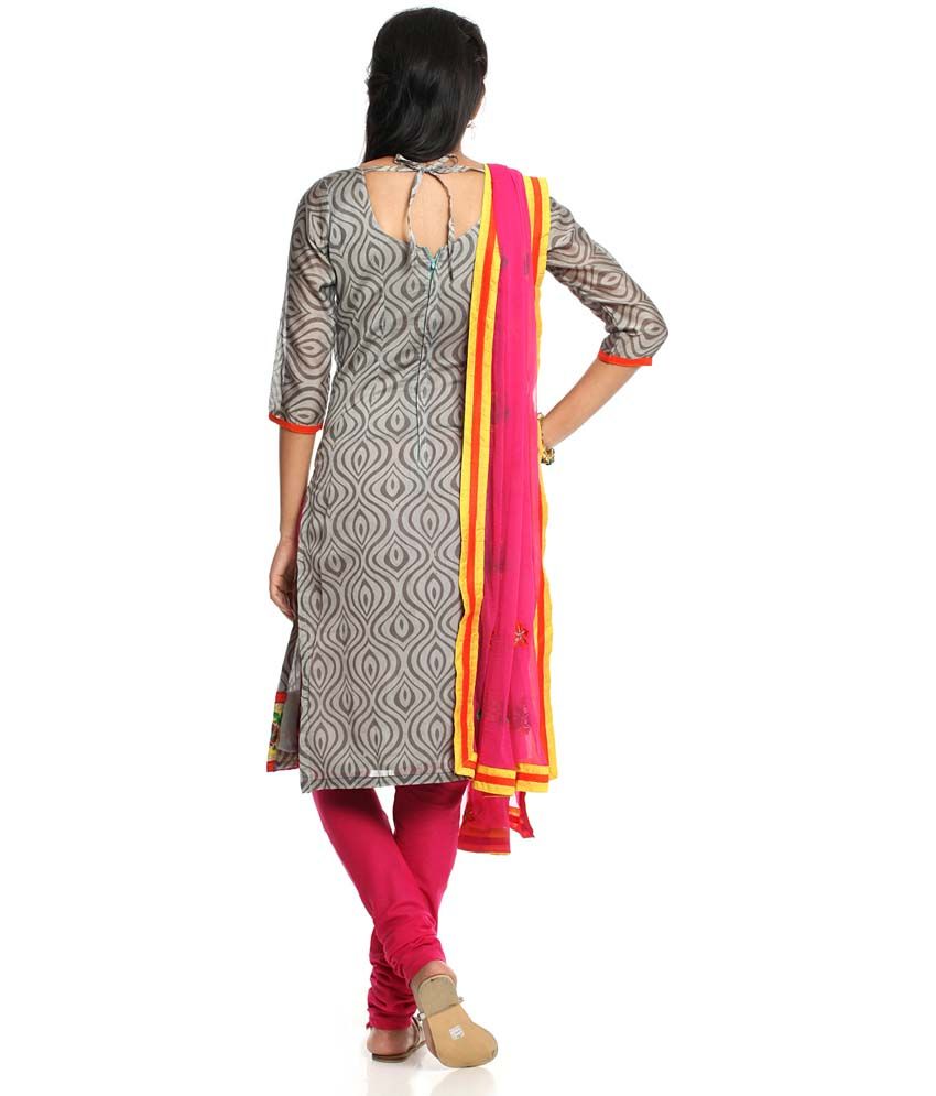 soch gowns