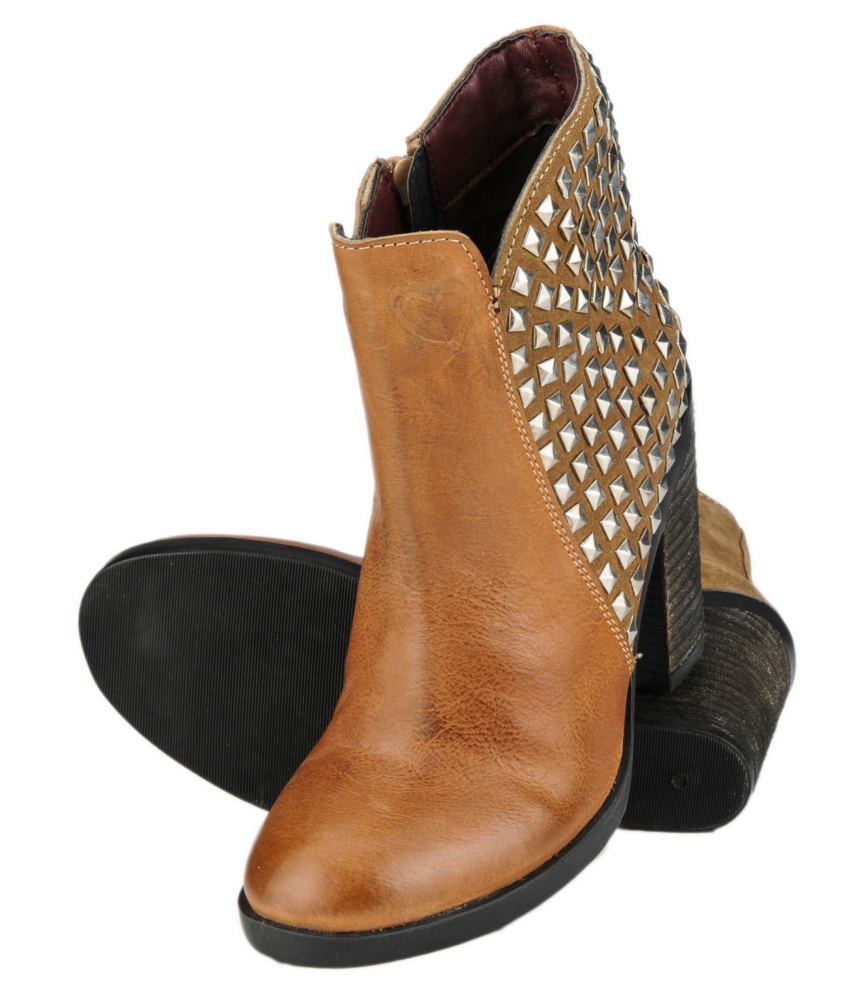 delize boots