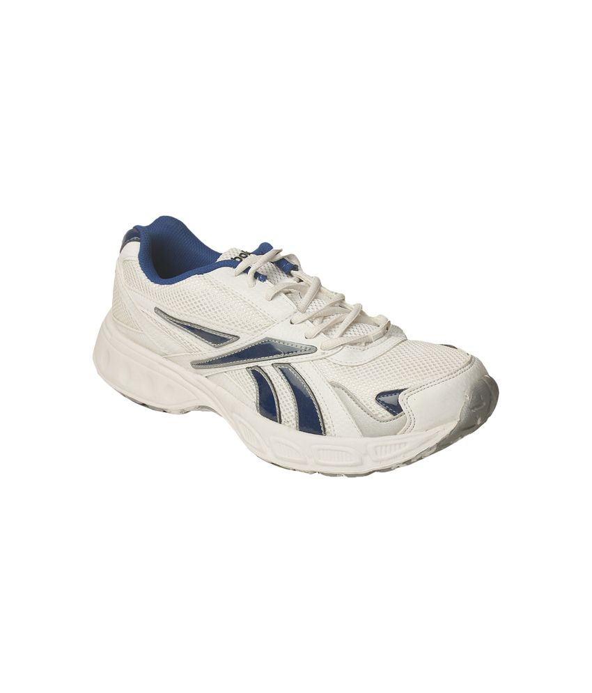 Vergonzoso Médico Despertar Reebok White Sports Shoes For Men - Buy Reebok White Sports Shoes For Men  Online at Best Prices in India on Snapdeal