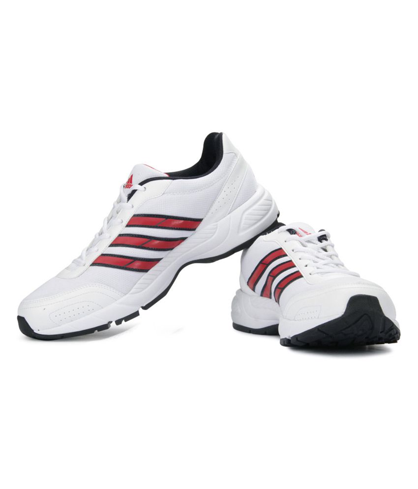adidas old model sports shoes