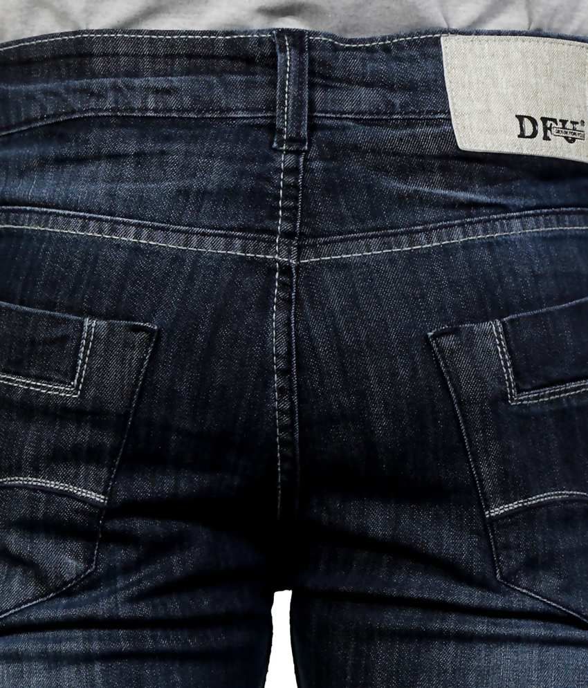 narrow fit jeans