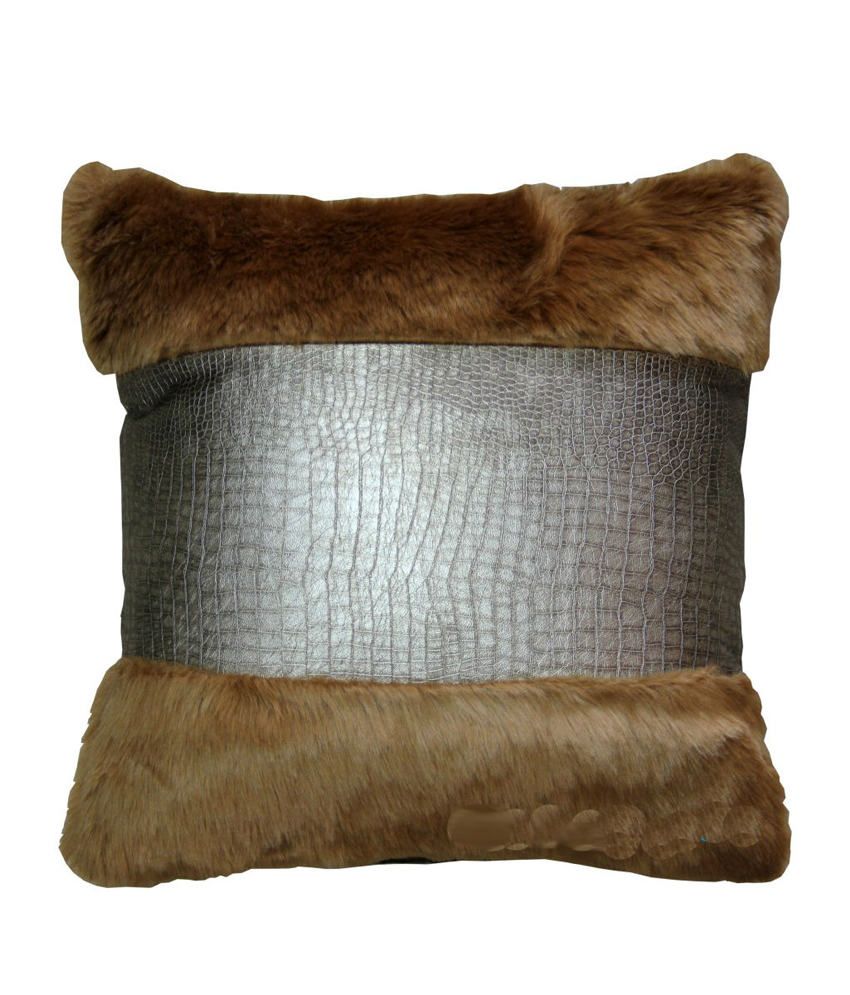 fur cushion