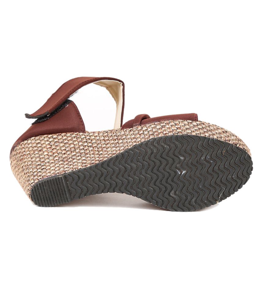 Lovely Chick Brown Wedges Sandals Price in India- Buy Lovely Chick ...