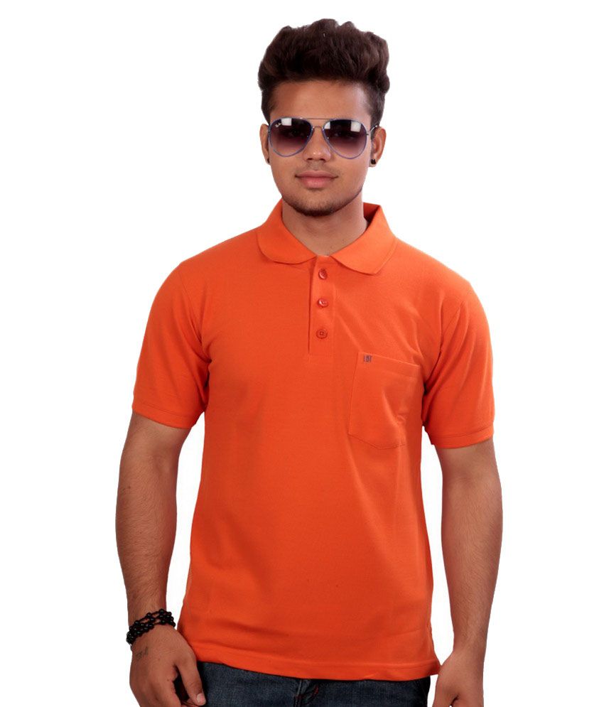 Оранжевая футболка с чем носить мужчинам