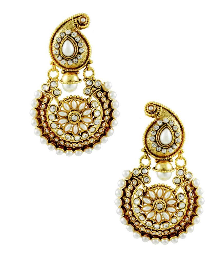 Orniza Paisley Shaped Rajwadi Earrings with Pearl - Buy Orniza Paisley ...