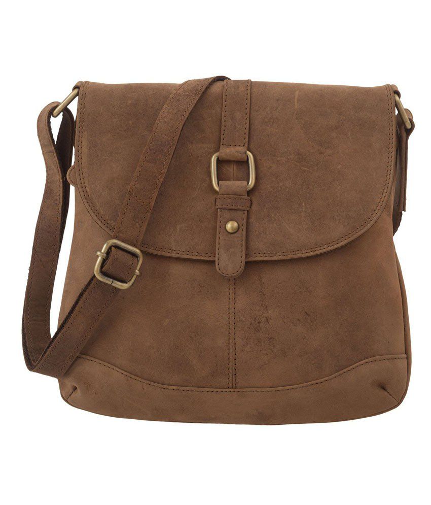 Leaderachi Paris Messenger Bags (brown) - Buy Leaderachi Paris ...