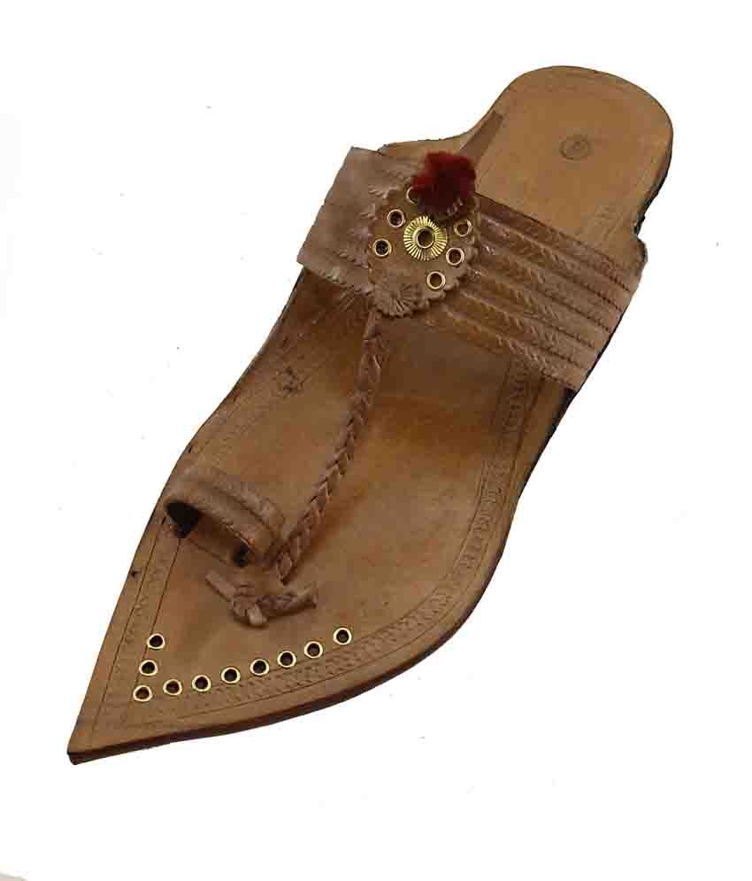 chappal gold