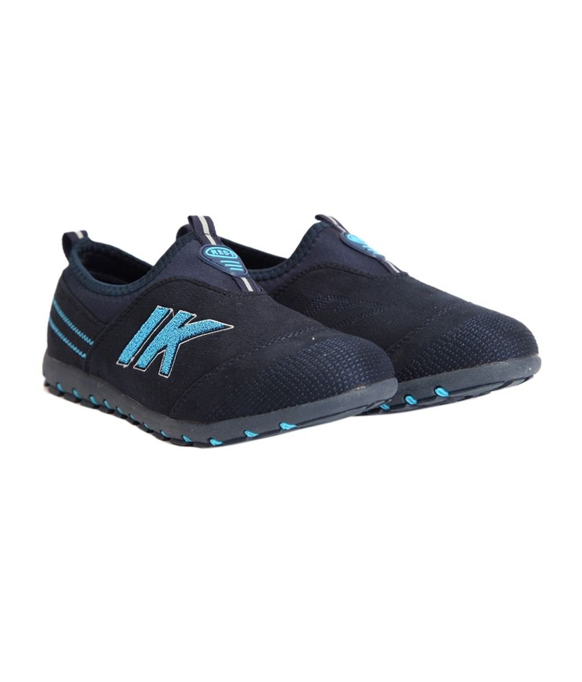 comfortable flat mules