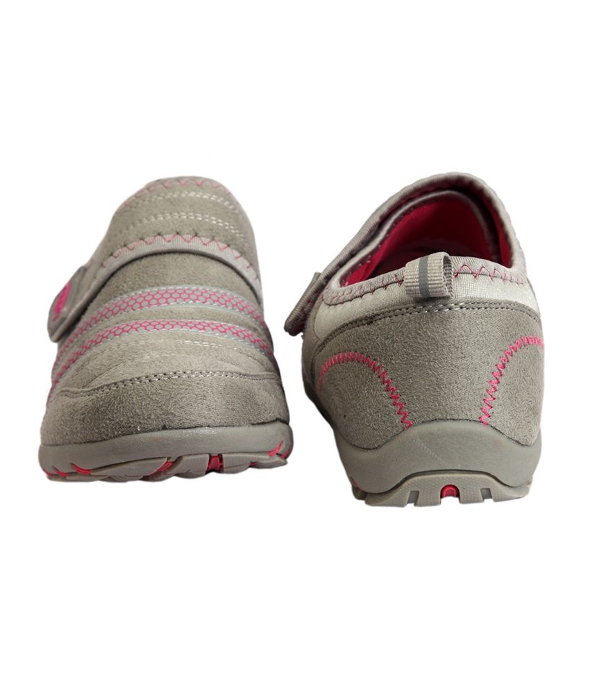 comfortable flat mules