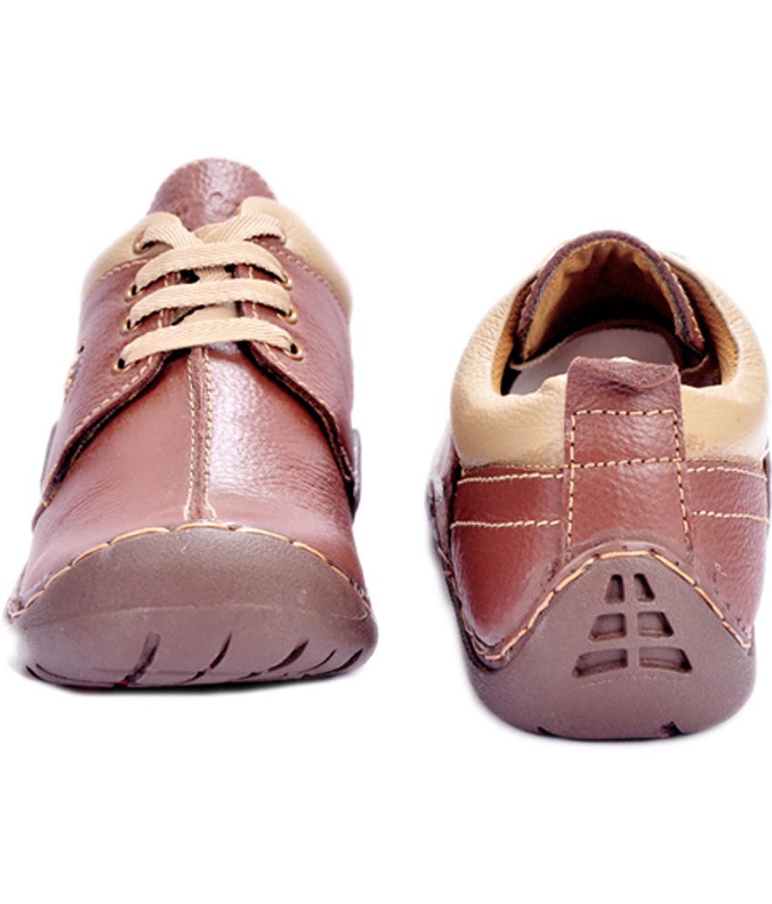 wrangler shoes for mens