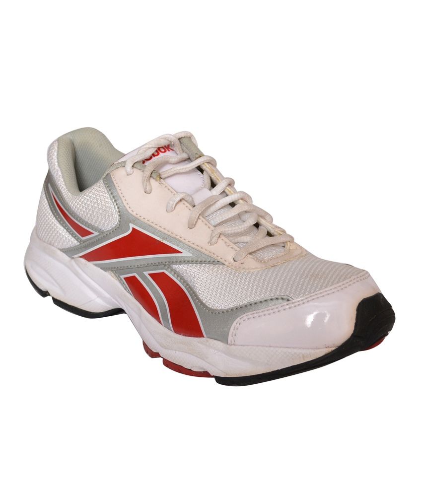 reebok red sports shoes