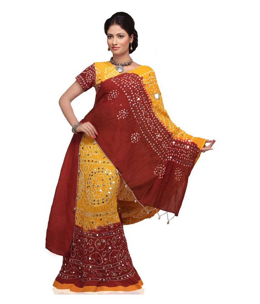 bandhani mirror work lehengas