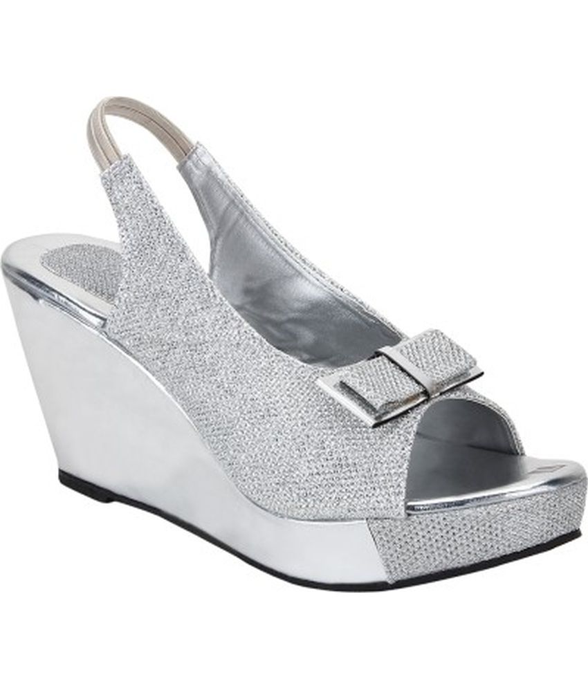 Bubble Store Medium Heel Sandals Price in India- Buy Bubble Store Medium Heel Sandals Online at 