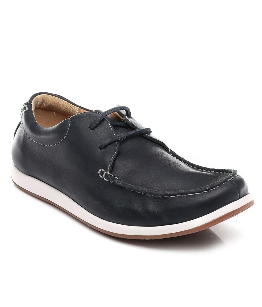 clarks sneakers online