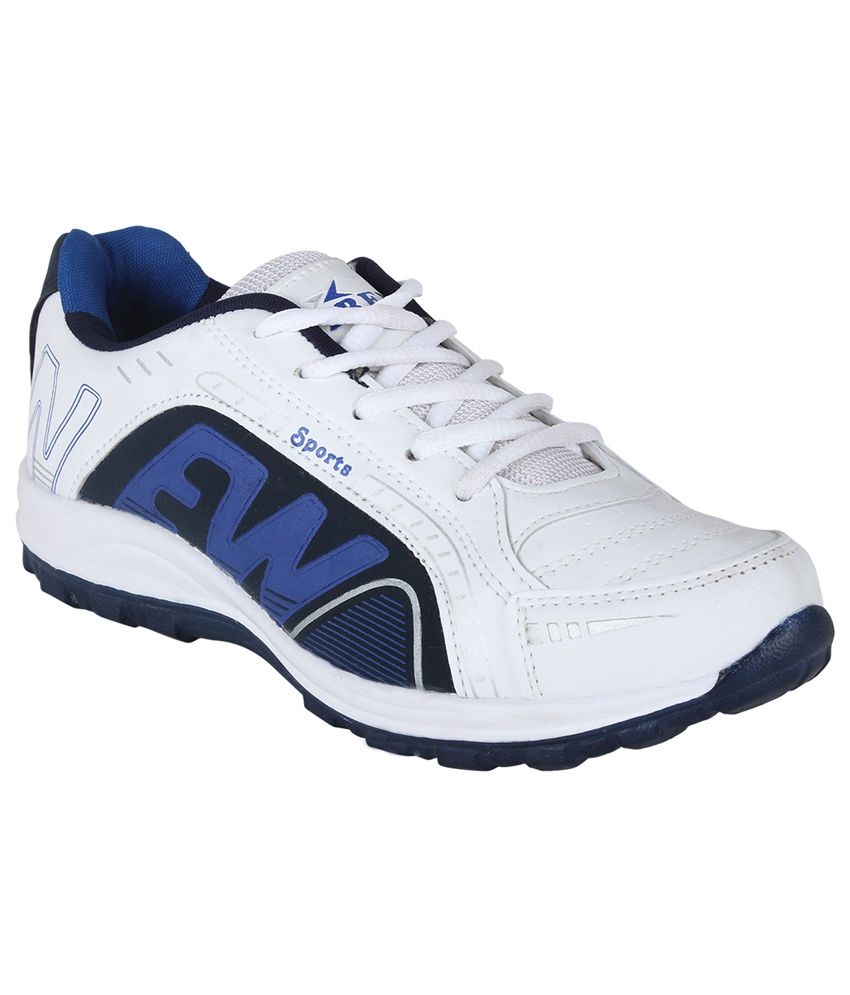 white mesh tennis shoes