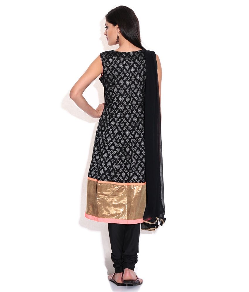 kurti with churidar