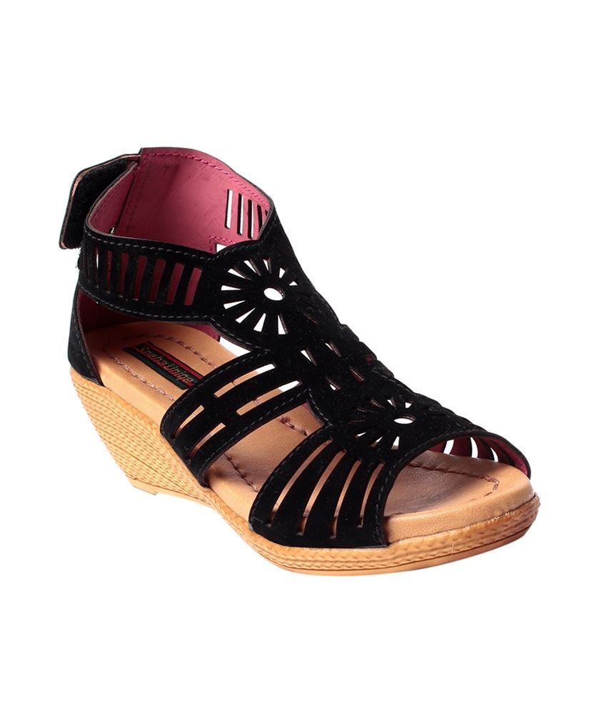black velvet wedge heels