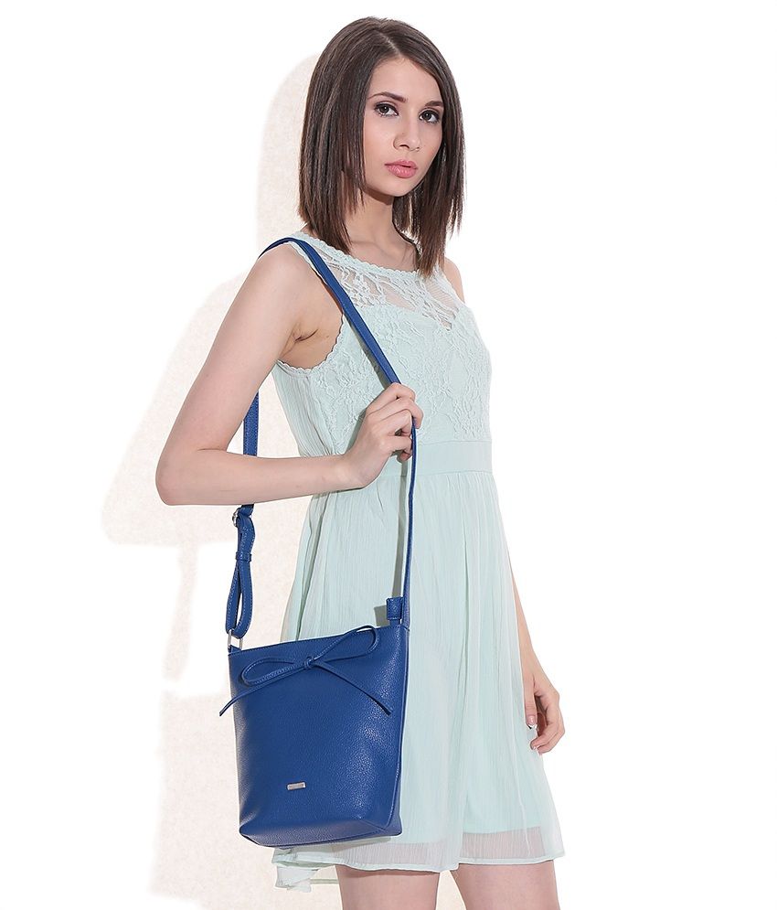 Lavie L04811134070 Blue Sling Bags Buy Lavie L04811134070 Blue Sling