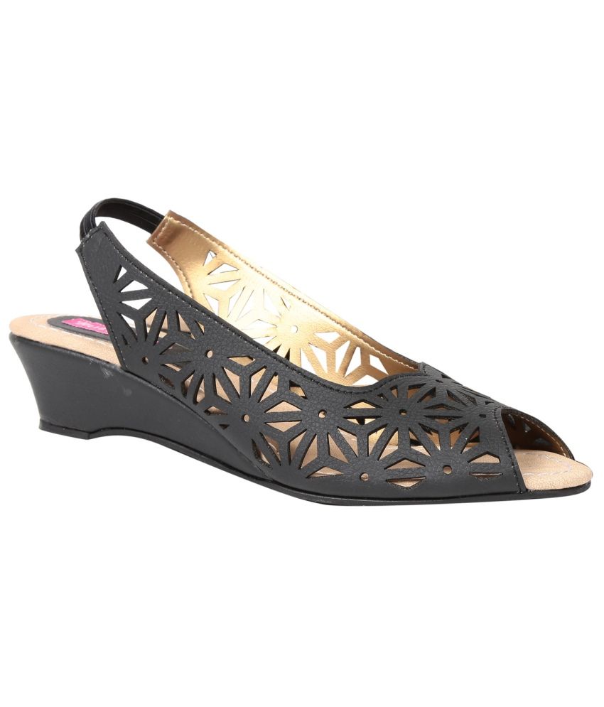 Butterfly Classy Black Heeled Sandals Price in India- Buy Butterfly Classy Black Heeled Sandals 