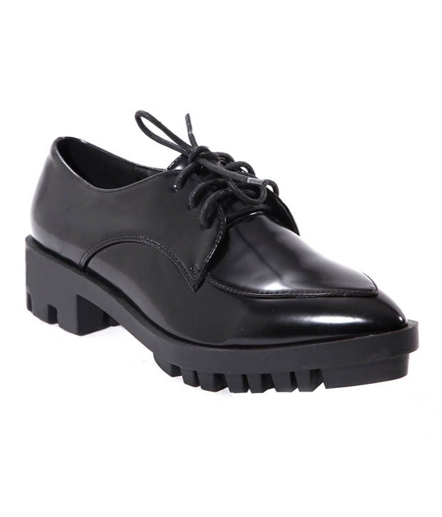 formal black flat shoes