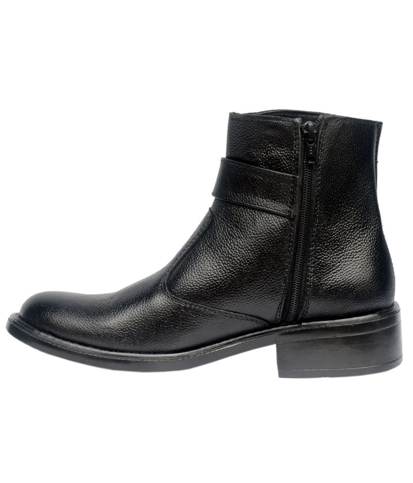 snapdeal boots for mens