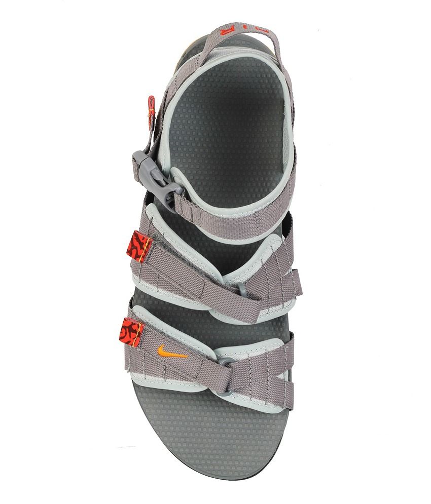 nike floaters india