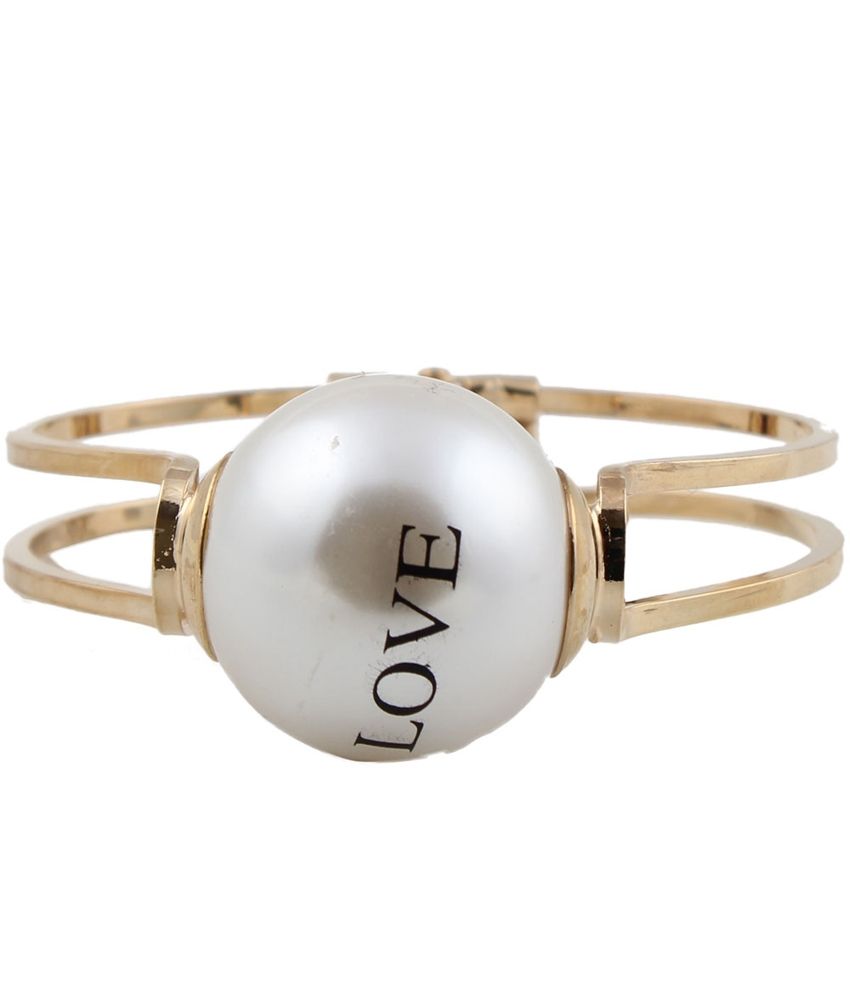 carrie love bracelet