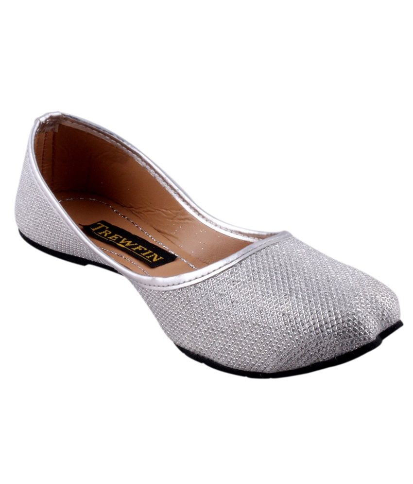 flat jutti