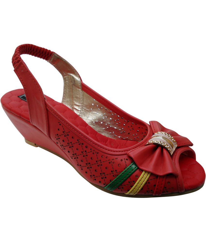 Belladame Red Low Heel Wedge Sandals Price in India- Buy Belladame Red ...