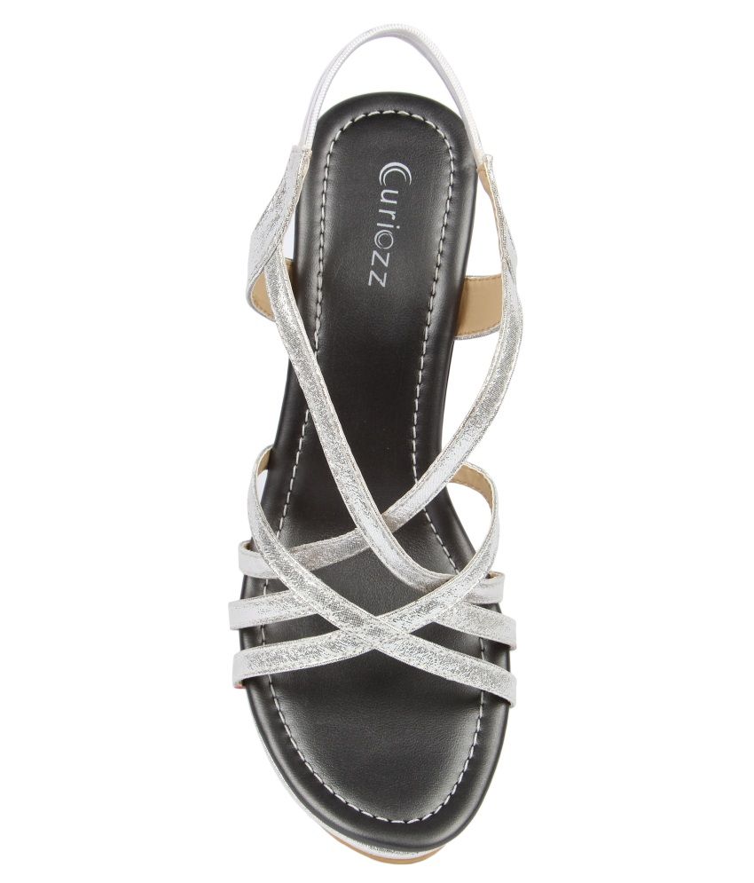curiozz sandals