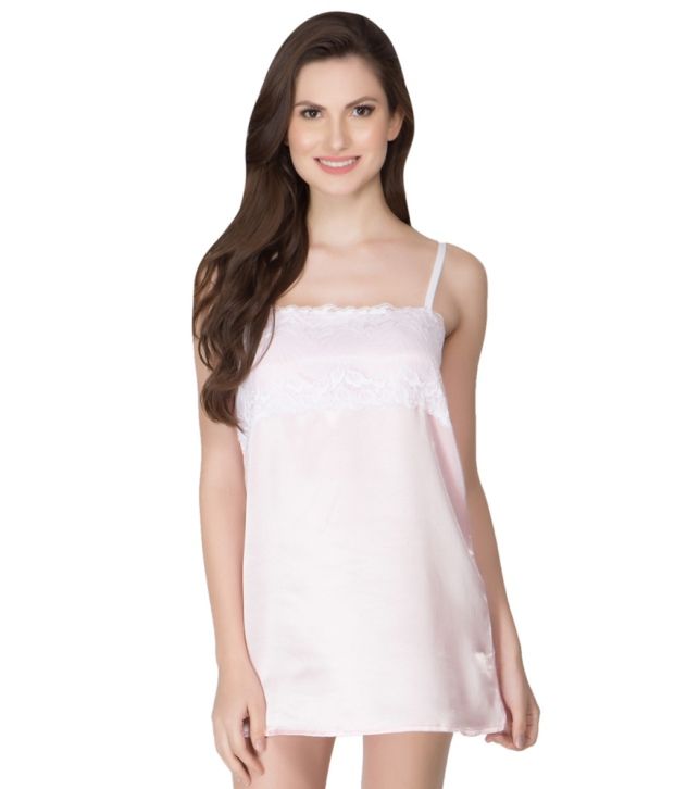 clovia nightwear