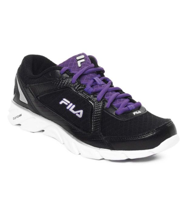 fila black tennis shoes