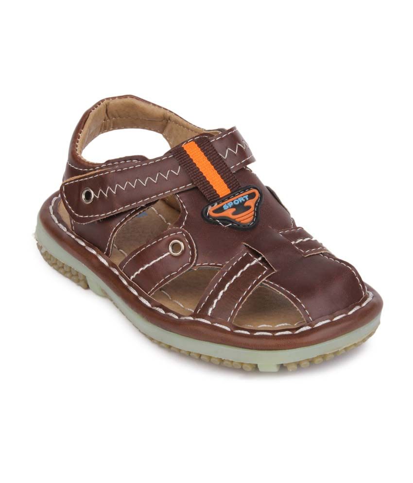 Action Shoes Brown Sandals For Boys Price in India Buy Action Shoes
