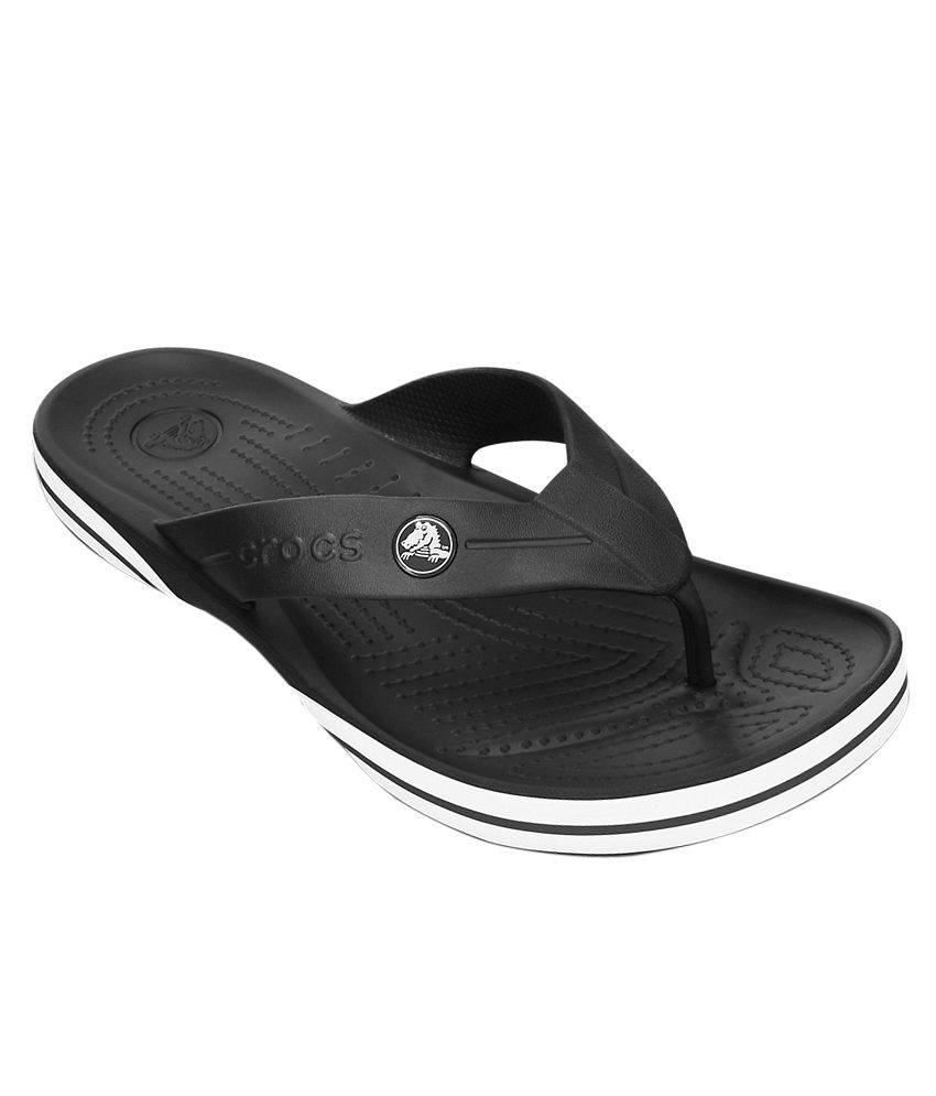 Crocs Croslite Black Flip Flops Price in India- Buy Crocs Croslite Black Flip Flops Online at 