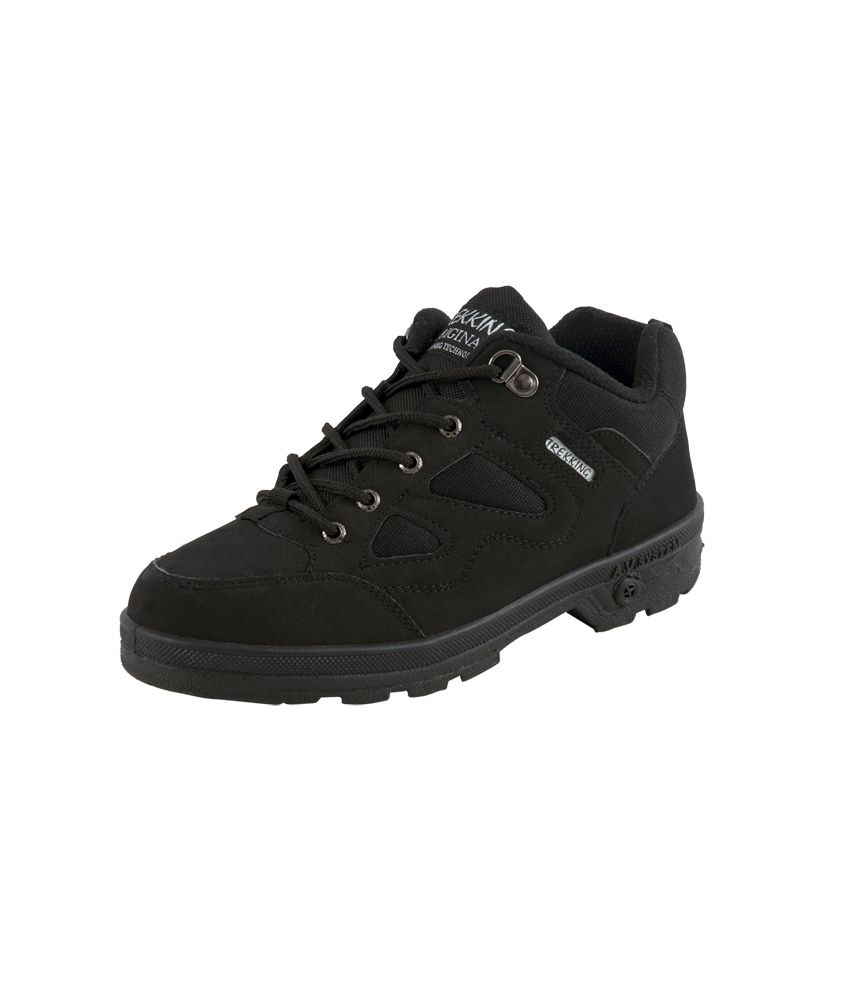 campus trekking shoes online