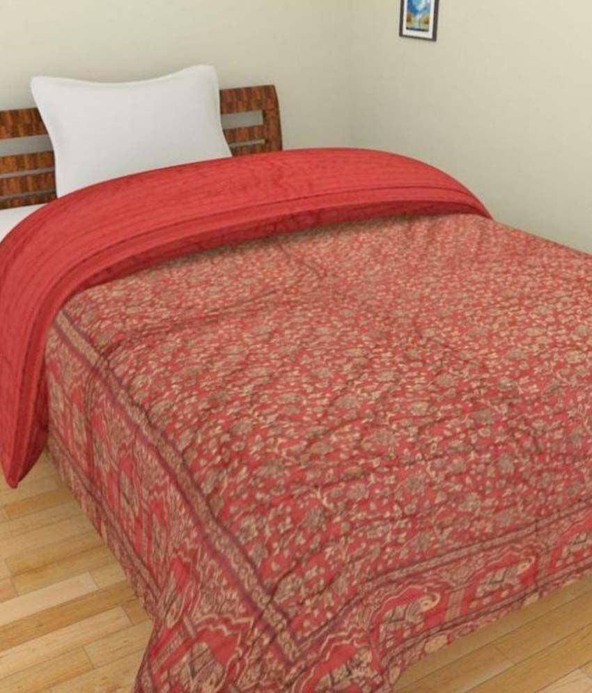 Spangle Red Cotton Double Bed Quilt Buy Spangle Red Cotton