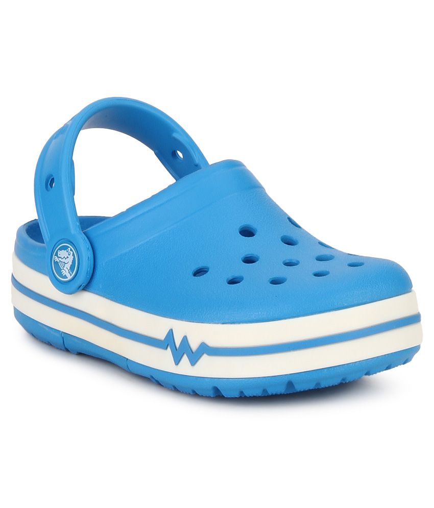  Crocs  Blue  Clogs Shoes  Price in India Buy Crocs  Blue  