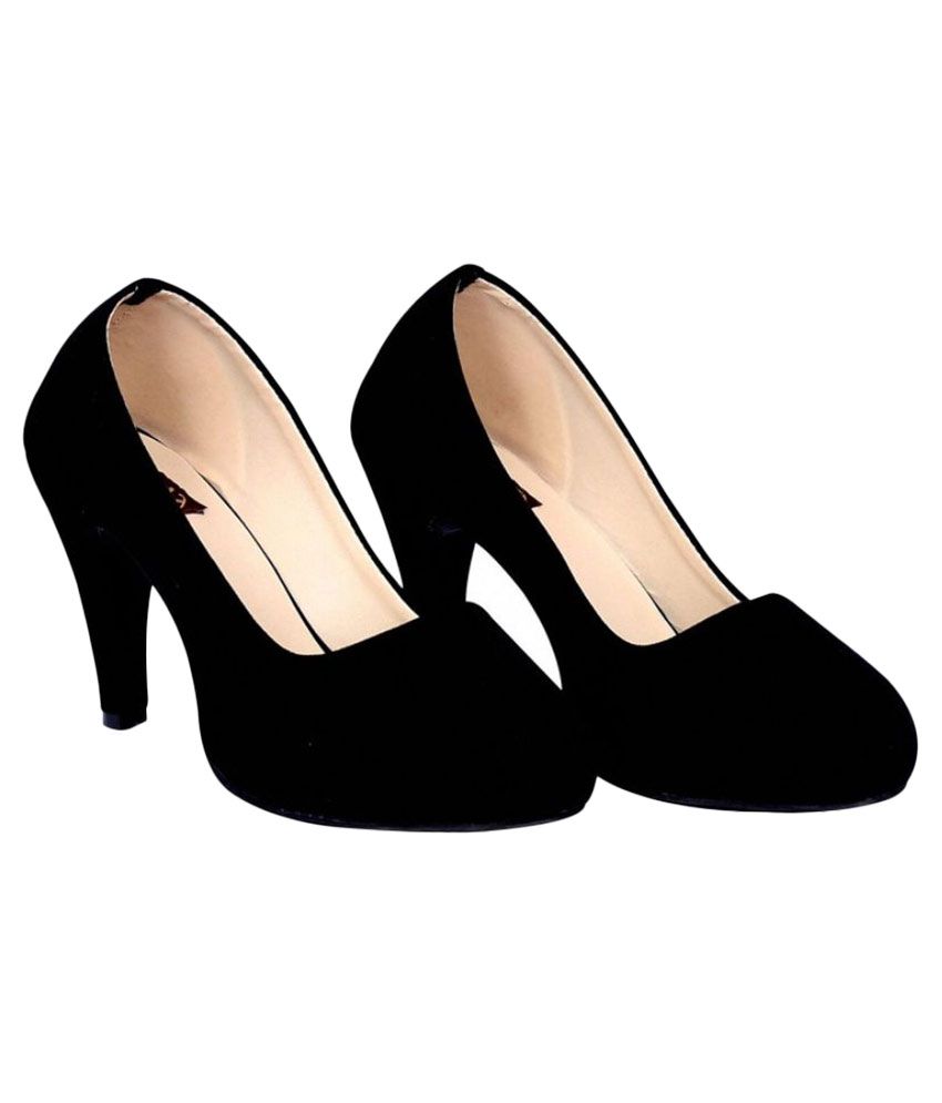 black heel juti