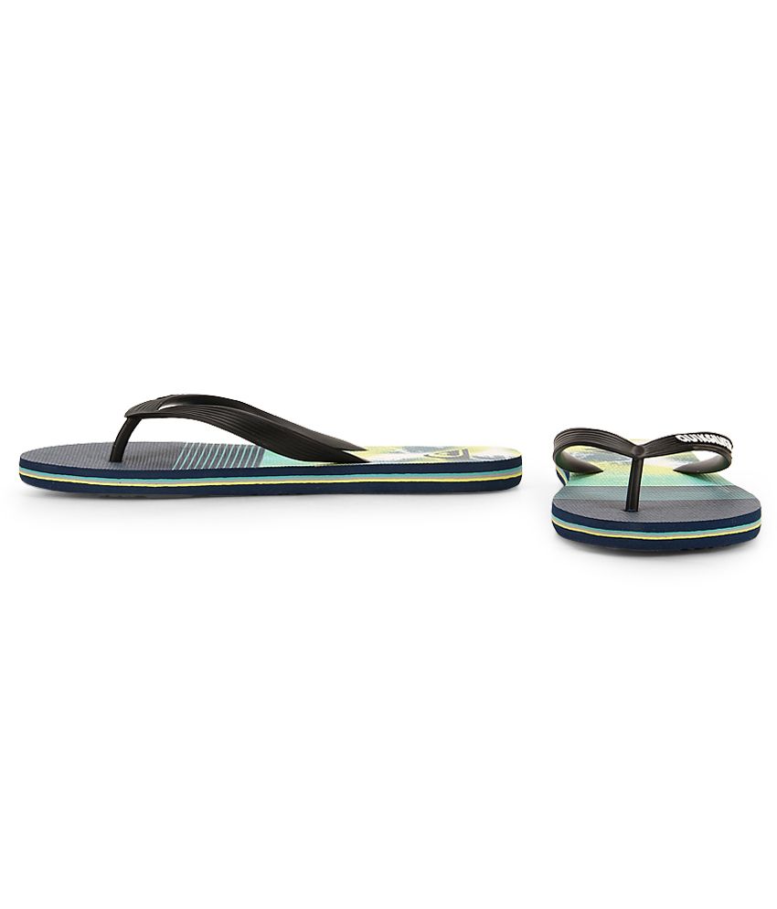  Quiksilver  Molokai Ag47 Re Black Flip Flops Price in India  