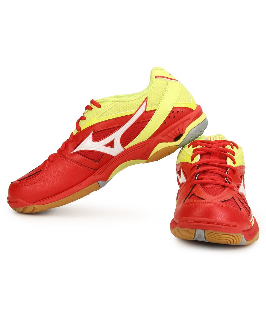 mizuno wave hurricane marrone