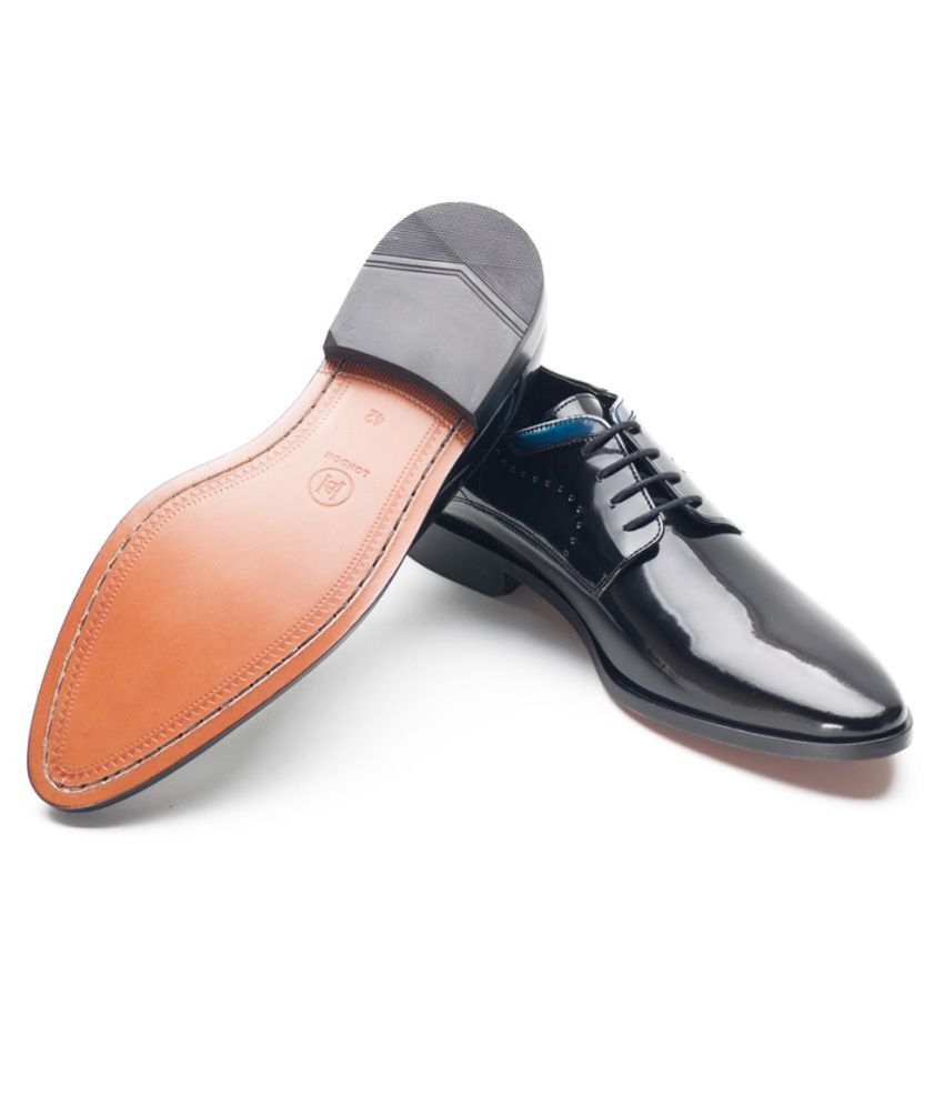 heel and buckle london