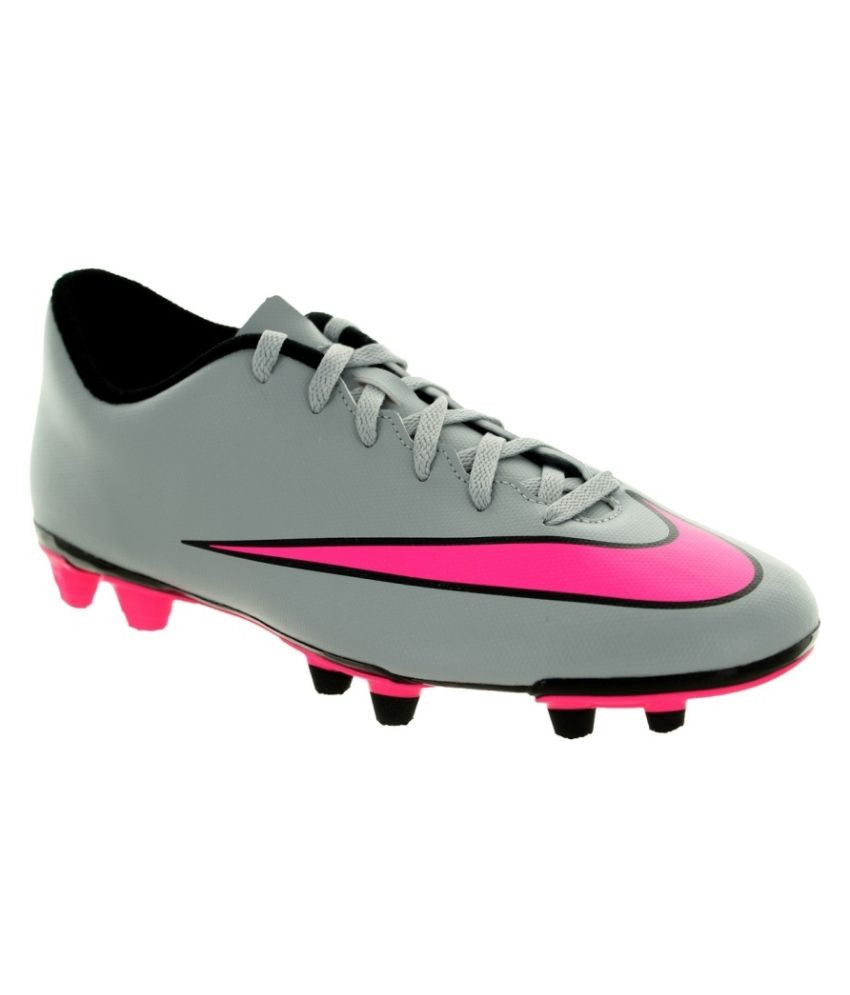 grey and pink basketball shoes